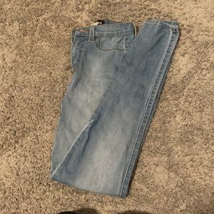 FashionNova Light Wash Skinny Jeans